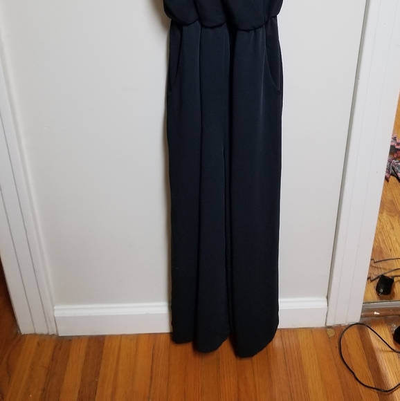 Jumper - Picture 2 of 2